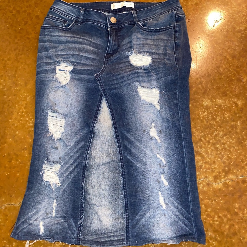 Denim skirt
